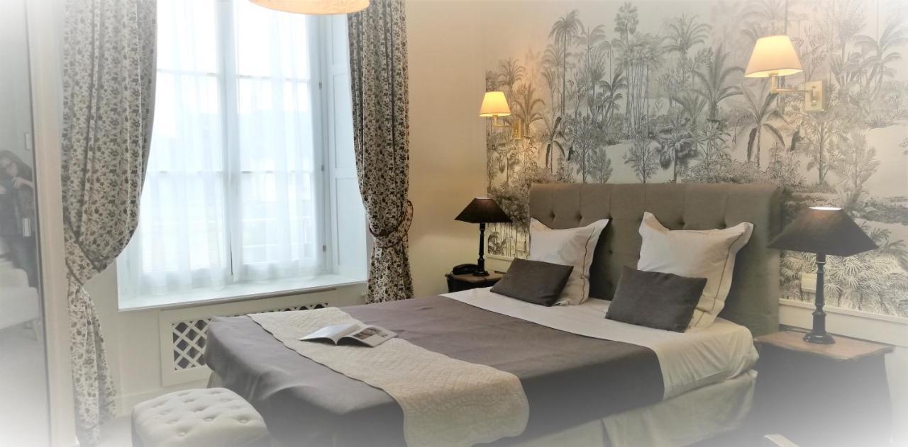 Hôtel-Restaurant Ricordeau Loué Quarto foto